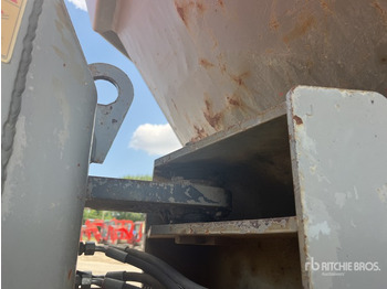Dumper 2012 Thwaites MACH664 6 t 4x4 Swivel Dumper: picture 5