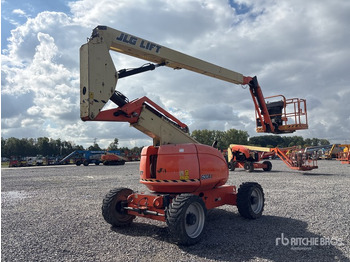 Articulated boom JLG 600AJ