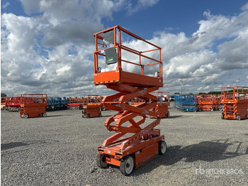 Scissor lift SKYJACK