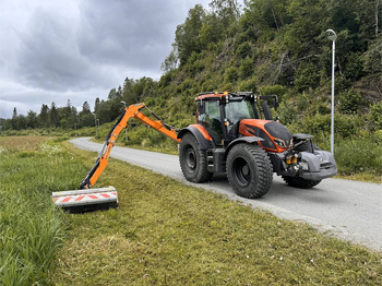 Farm tractor VALTRA N-series