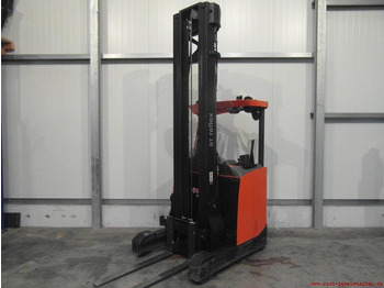 Reach truck BT RRE140E: picture 4 Reach truck BT RRE140E: picture 4