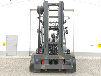 Diesel forklift Linde H80D-03/900-396/EVO: picture 3 Diesel forklift Linde H80D-03/900-396/EVO: picture 3
