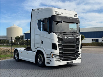 Tractor unit SCANIA S 650 V8