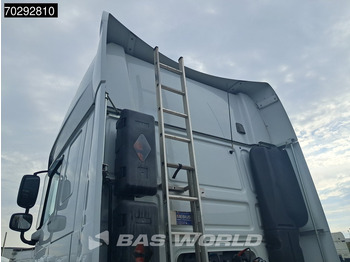 Tractor unit DAF XF 480 4X2 SSC Retarder Standklima LED ACC Euro 6: picture 2 Tractor unit DAF XF 480 4X2 SSC Retarder Standklima LED ACC Euro 6: picture 2