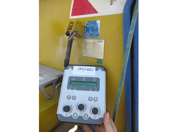 Sand/ Salt spreader NIDO STRATOS B11K-24 PCXN350 1,1M3 + 500L Rotopower Salzstreuer Salt Spreader Zoutstrooier: picture 5 Sand/ Salt spreader NIDO STRATOS B11K-24 PCXN350 1,1M3 + 500L Rotopower Salzstreuer Salt Spreader Zoutstrooier: picture 5