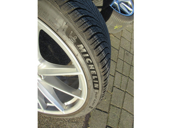 Wheel and tire package for Car Porsche 911 992 20-/21 Carrera S Winterbanden Set Wielen: picture 4