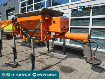 Sand/ Salt spreader