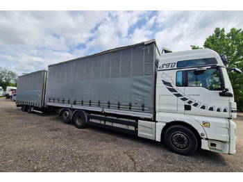 Curtainsider truck MAN TGX