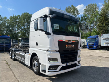 Container transporter/ Swap body truck MAN TGX