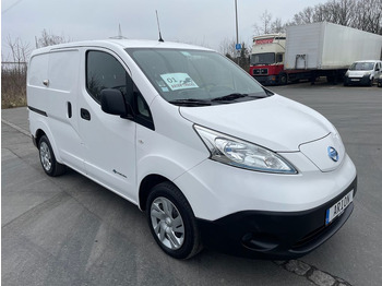 Small van NISSAN e-NV200