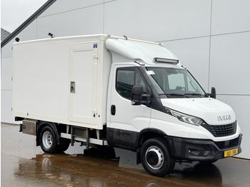 Lease a Iveco Daily Daily 70C18 3.0 *Service bus / Inbouw* LED Climate Control Cruise Control Tachograaf Standkachel Trekhaak Camera Stoelverwarming Iveco Daily Daily 70C18 3.0 *Service bus / Inbouw* LED Climate Control Cruise Control Tachograaf Standkachel Trekhaak Camera Stoelverwarming: picture 4