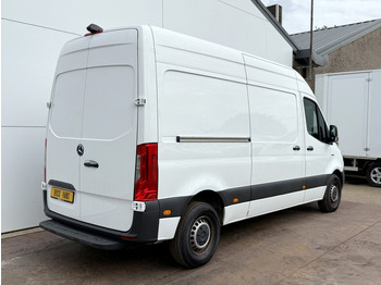 Panel van, Electric van Mercedes-Benz eSprinter 312 L2H2 Elektrisch 41kWh 120km WLTP Climate Control Camera Stoelverwarming: picture 3