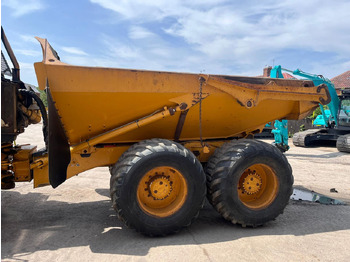 Articulated dumper Bell B20E: picture 3