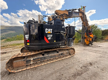 Excavator CATERPILLAR 325FL