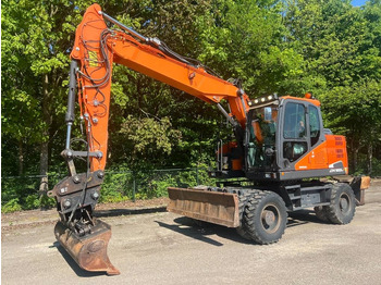 Wheel excavator DOOSAN DX165W