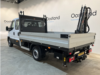 Flatbed van Iveco Daily 35S18D 3.0 375 Automaat Open Laadbak / Hiab Kraan / Euro 6 / Trekhaak 3500 KG / Airco / Camera / Navigatie / 3-Zits / 67.000 KM !!: picture 4