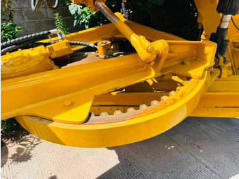 Grader CATERPILLAR 140H