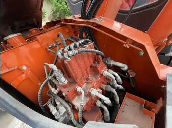 Mini excavator Hitachi ZX75US-7: picture 3