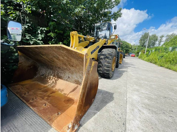 Wheel loader Komatsu WA380-8: picture 4