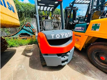 Electric forklift TOYOTA
