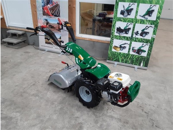 Municipal tractor
