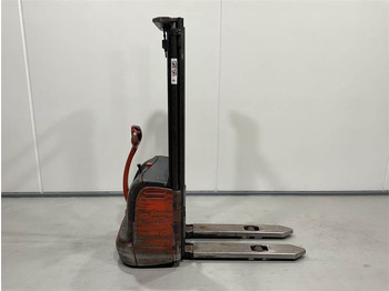 Stacker LINDE L12