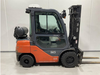 LPG forklift TOYOTA FGF 30