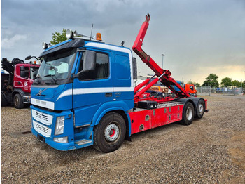 Hook lift truck VOLVO FM 450