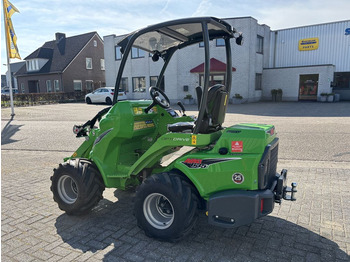 New Wheel loader Avant 635i Stage V: picture 2