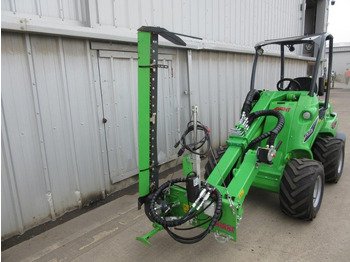 Compact loader AVANT