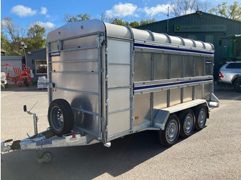 Farm trailer
