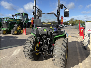 Compact tractor John Deere 3025E Compact tractor: picture 4