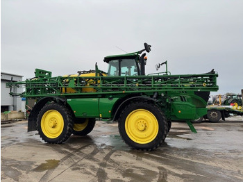 Self-propelled sprayer JOHN DEERE