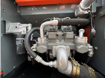 Lease a  HITACHI ZX200-3 HITACHI ZX200-3: picture 4