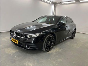 Hatchback MERCEDES-BENZ