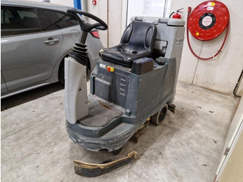 Cleaning machinery