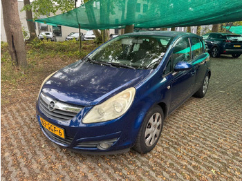 Hatchback OPEL