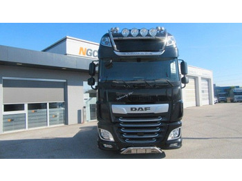 Tractor unit DAF XF 530: picture 2