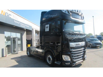 Tractor unit DAF XF 530: picture 3