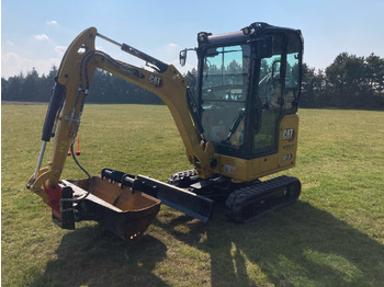 Mini excavator CATERPILLAR 301.6