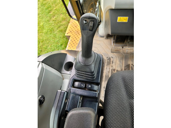 Backhoe loader CATERPILLAR 432: picture 3