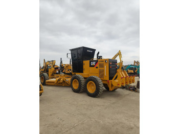 Grader CATERPILLAR 140H