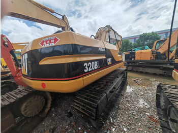 Crawler excavator CATERPILLAR 320BL: picture 2