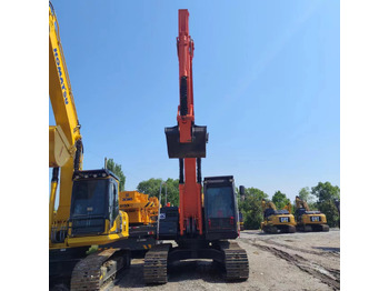 Crawler excavator HITACHI ZX210: picture 5
