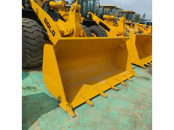 Wheel loader SDLG LG956F: picture 5