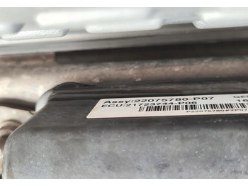 Sensor RADAR DISTRONIK CZUJNIK SENSOR RENAULT GAMA T C K D RANGE VOLVO FH 4 FM 4 22075780 - P07 21723744 - P06: picture 3