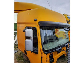 Cab RENAULT Premium
