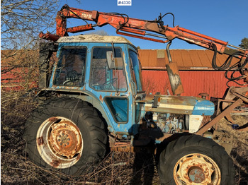 Farm tractor FORD