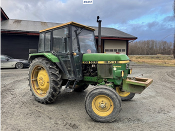 Farm tractor JOHN DEERE 40 Series