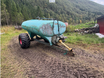 Slurry tanker